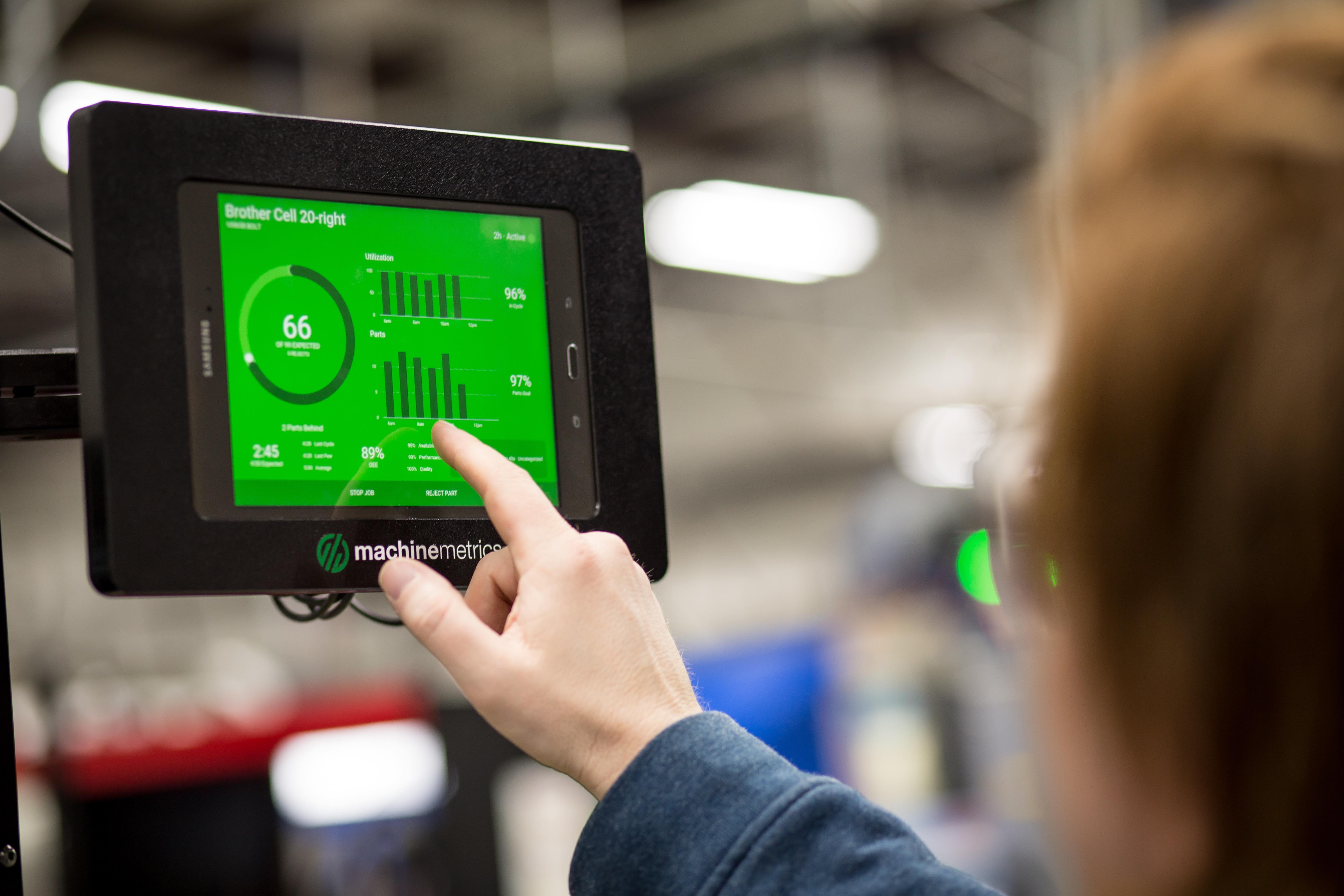 tablet operator hand smaller than 1MB