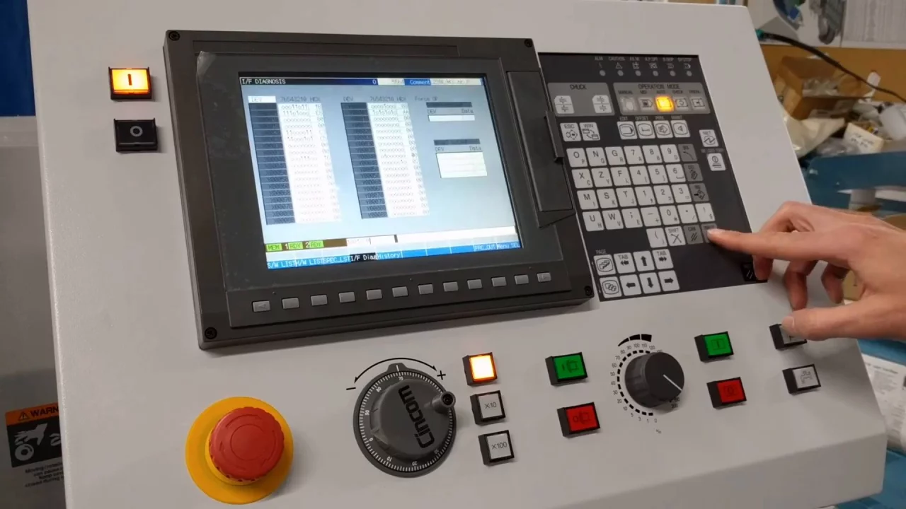 Mitsubishi M700  CNC Control System.
