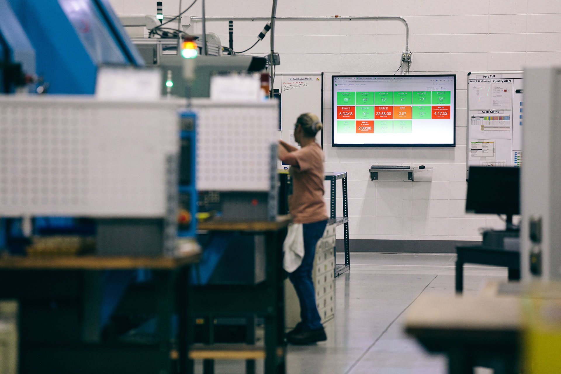 Real-Time Job Tracking Delivers Clarity to the Chaos of the Shop Floor